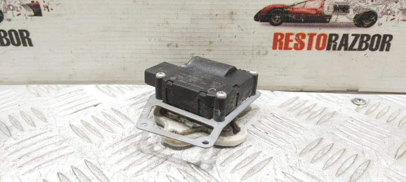 Сервопривод заслонок печки Audi A8 D3/Д3 BFM 2006 - миниатюра 3
