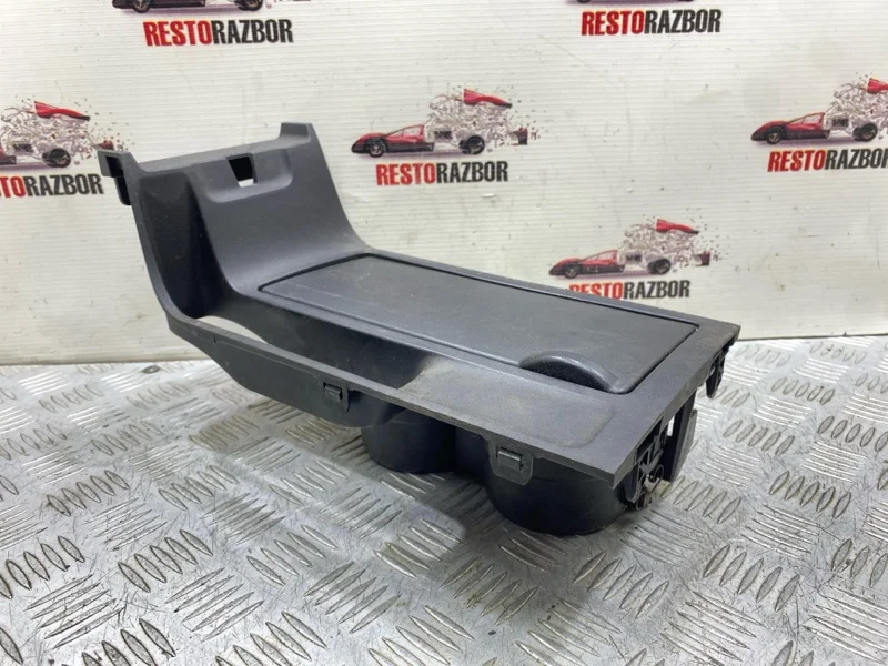 Бардачок центральной консоли mazda 3 BK 2005 - миниатюра 2