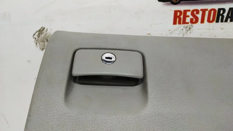 Бардачок Audi A8 D3/Д3 BFM 2006 - миниатюра 3