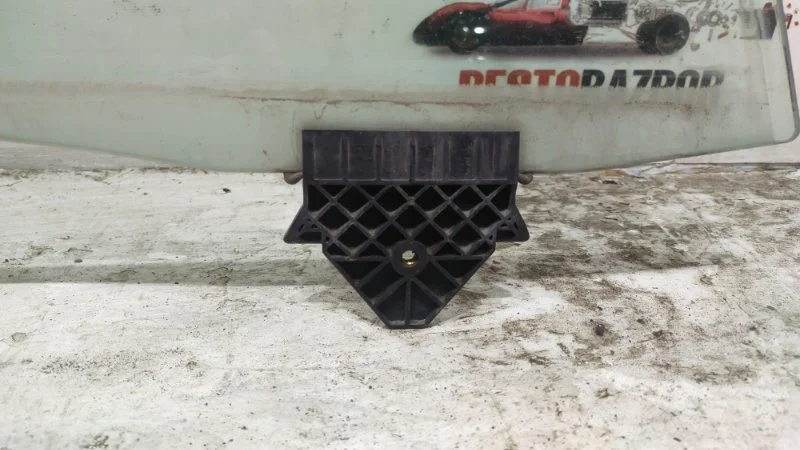 Стекло двери переднее правое Audi A8 D3/Д3 BFM - миниатюра 3
