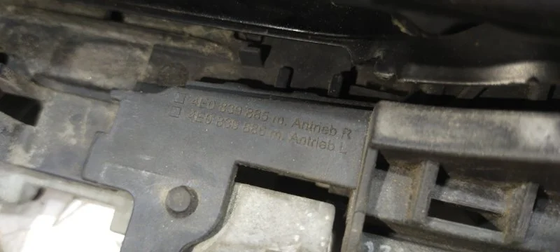 Ручка двери внешняя передняя левая Audi A8 D3/Д3 - миниатюра 9