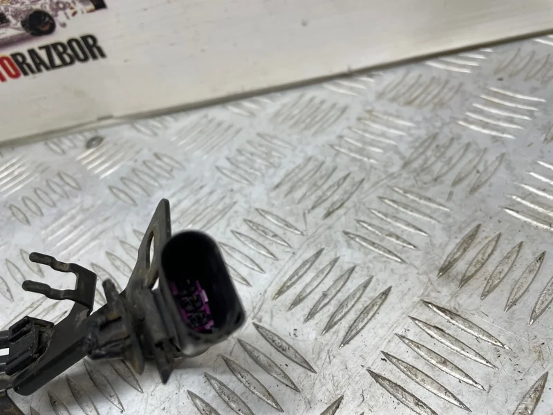 Датчик ускорения передний Audi A8 D3/Д3 BFM 2006 - миниатюра 4