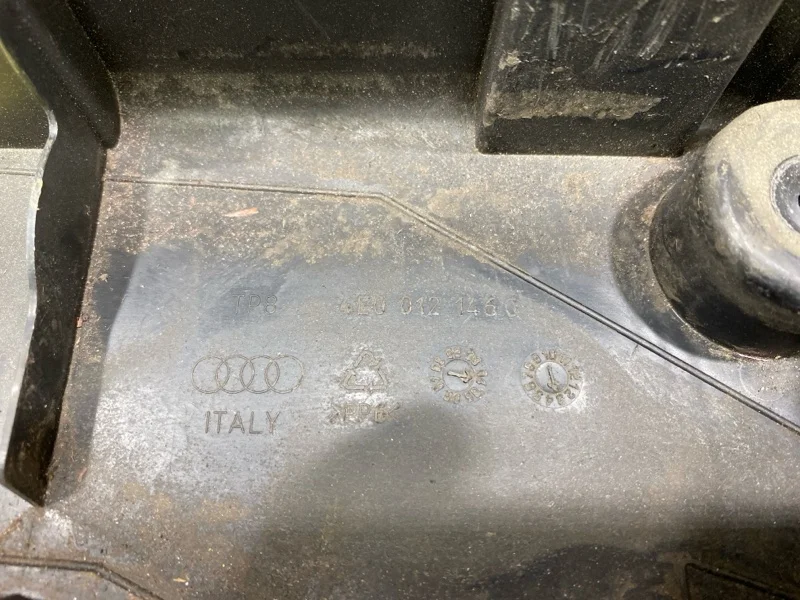 Набор инструментов Audi A8 Д3/D3 BFM 2006 - миниатюра 8