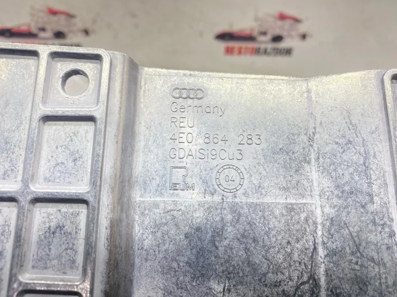 Кронштейн Audi A8 Д3/D3 BFM 2006 - миниатюра 5