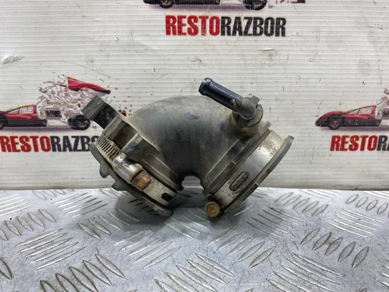 Патрубок воздушного фильтра mazda 3 BK 2005 - изображение 1