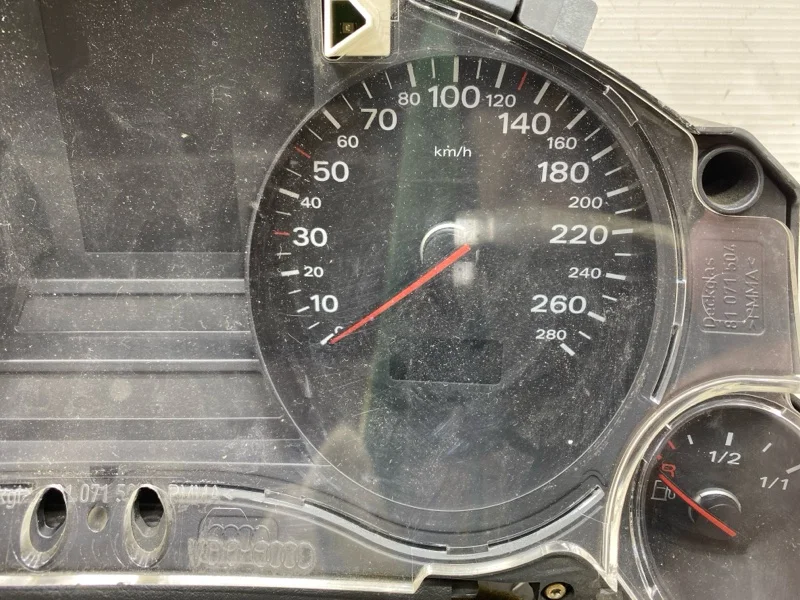 Панель приборов Audi A8 Д3/D3 BFM 2006 - миниатюра 4