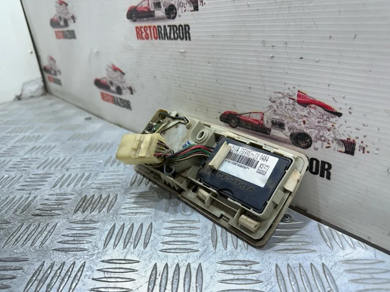 Плафон подсветки салона Byd F3 СЕДАН 4G18 2011 - миниатюра 6