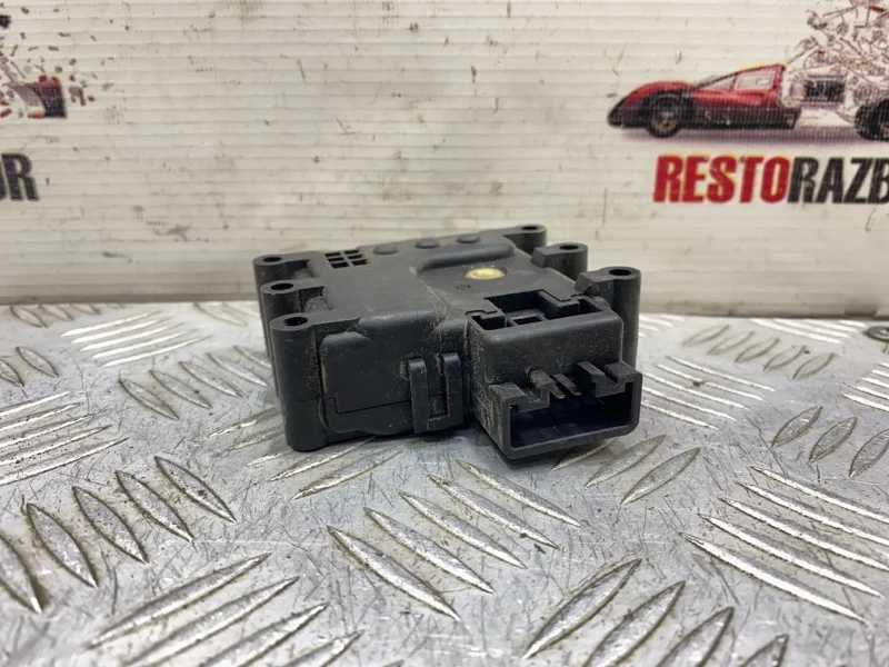Сервопривод заслонок печки mazda 3 BK 2005 - миниатюра 4