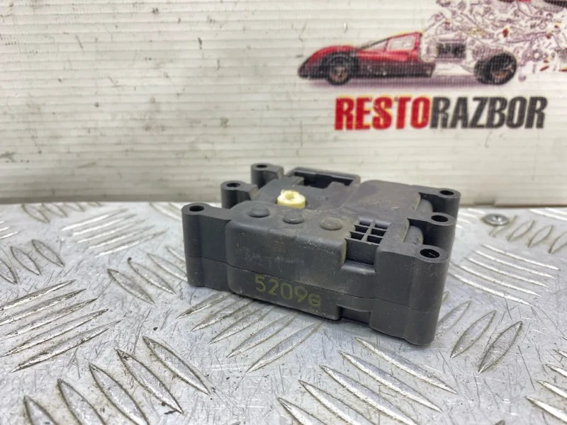 Сервопривод заслонок печки mazda 3 BK 2005 - миниатюра 5