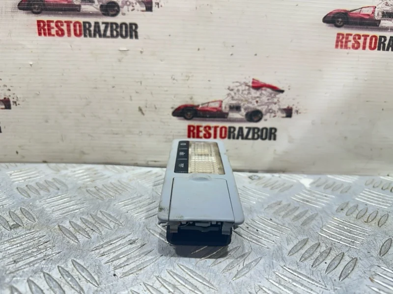 Плафон подсветки салона Porsche Cayenne - миниатюра 4