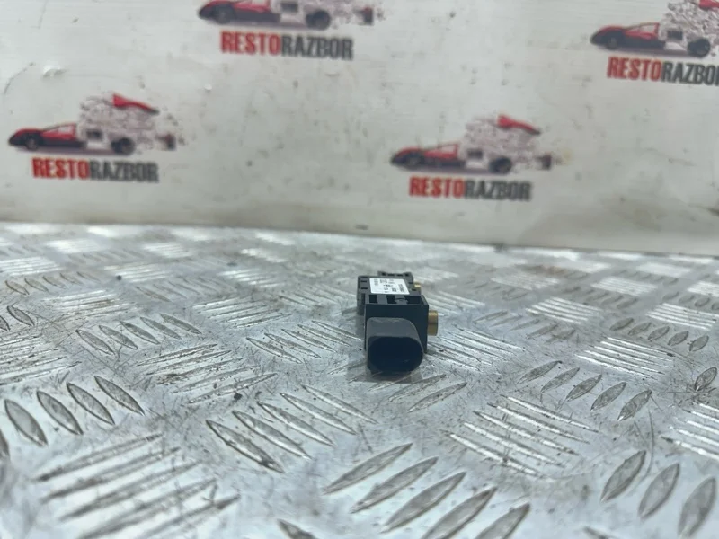 Датчик удара audi A4 СЕДАН ALT 2002 - миниатюра 2