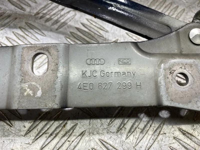 Петля крышки багажника левая Audi A8 Д3/D3 BFM - миниатюра 8