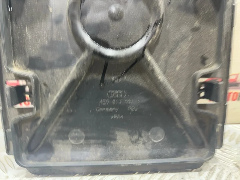 Крышка багажного отделения Audi A8 D3/Д3 BFM 2006 - миниатюра 3