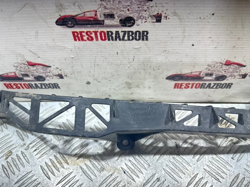 Крепление фары переднее правое mazda 3 BK 2005 - миниатюра 7