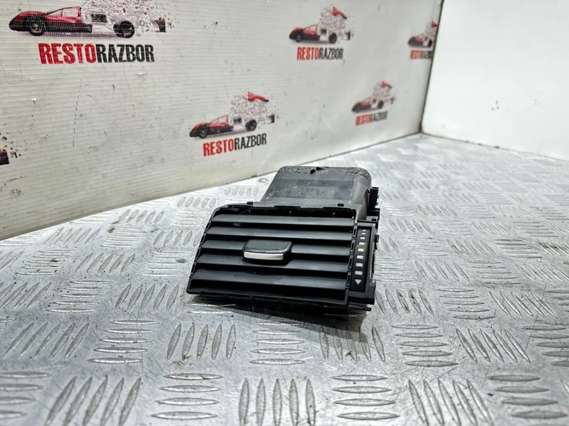 Дефлектор воздушный Audi A8 Д3/D3 BFM 2006 - миниатюра 2