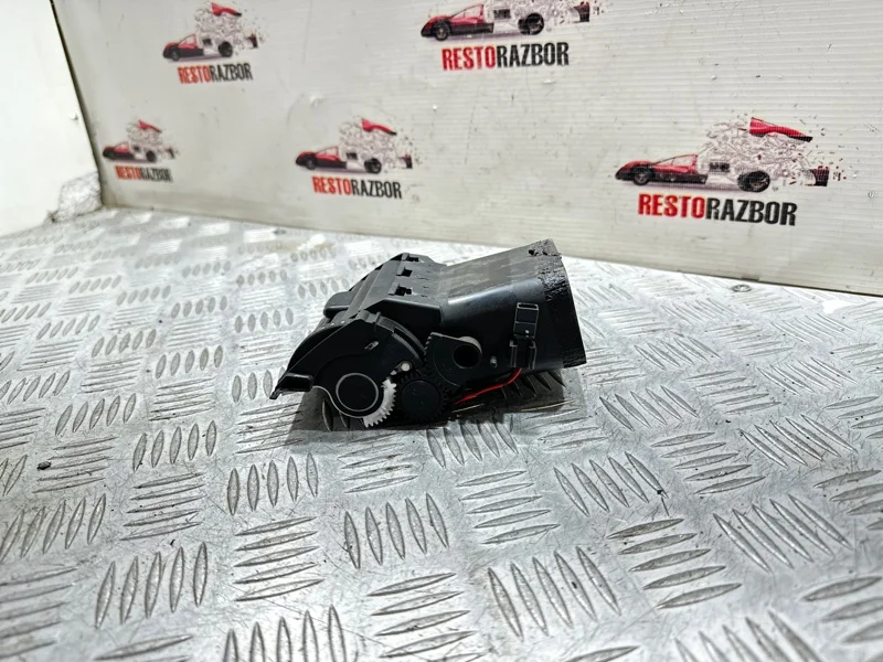 Дефлектор воздушный Audi A8 Д3/D3 BFM 2006 - миниатюра 3