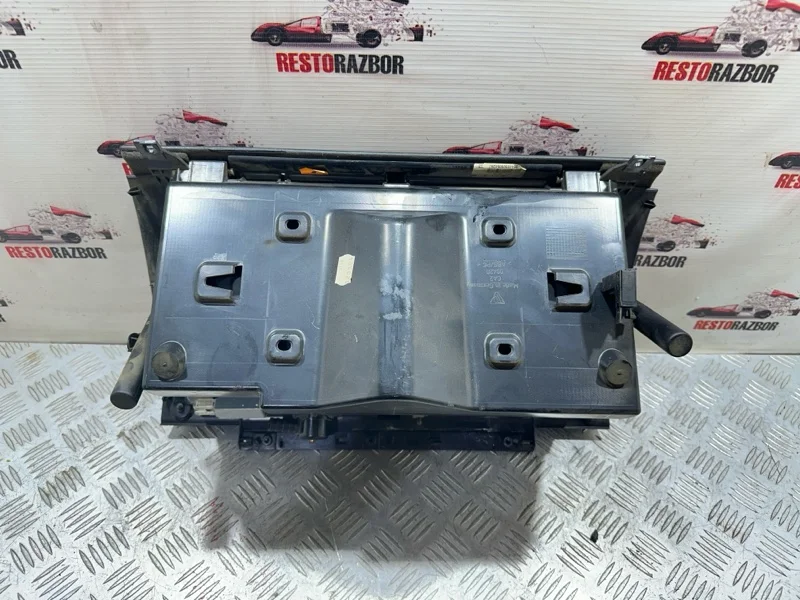Бардачок Porsche Cayenne ВНЕДОРОЖНИК M4800 2005 - миниатюра 5