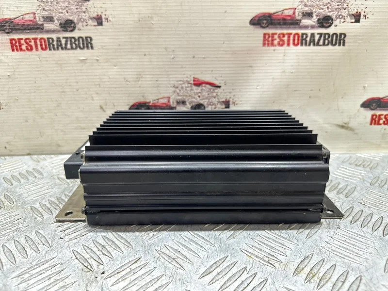 Усилитель звука Porsche Cayenne ВНЕДОРОЖНИК M4800 - миниатюра 3