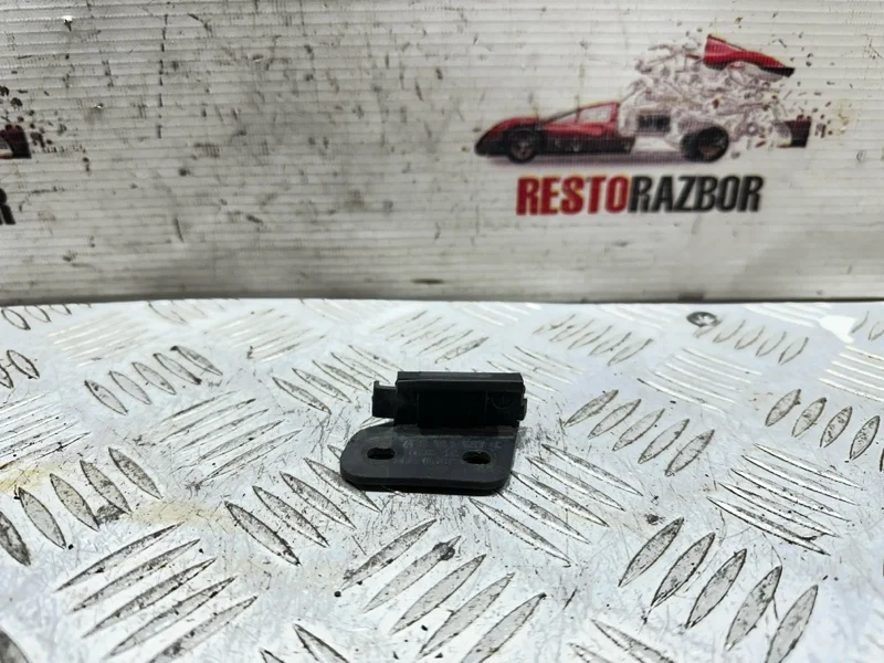 Кронштейн Audi A8 D3/Д3 BFM 2006 - изображение 1