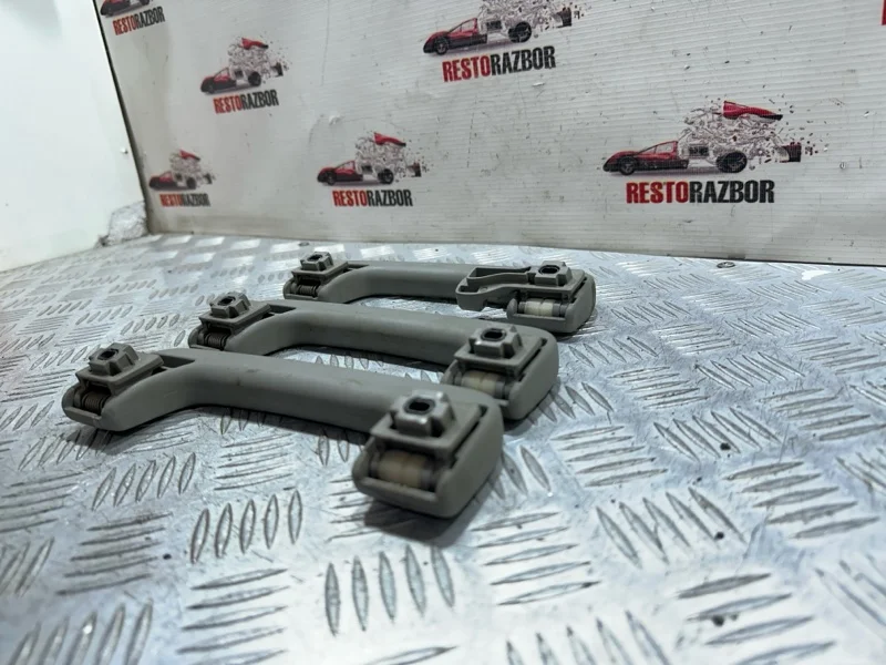 Ручка потолка audi A4 СЕДАН ALT 2002 - миниатюра 6