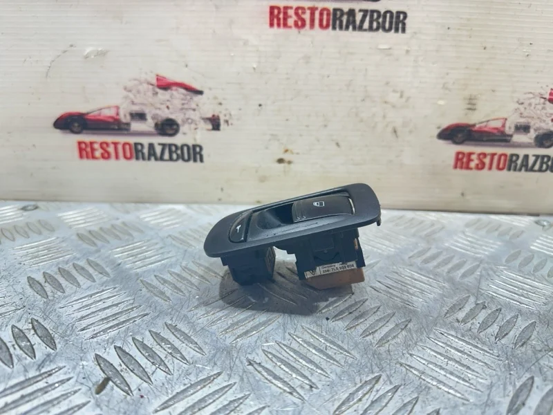 Кнопка стеклоподъемника Porsche Cayenne - изображение 1