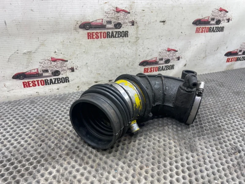 Патрубок воздушного фильтра BMW 5 E 34 M50B25 1994 - миниатюра 2