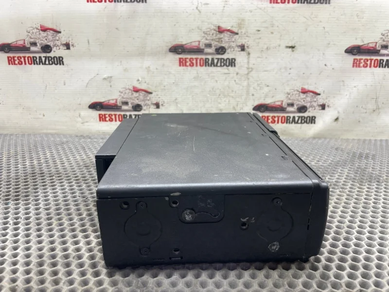 CD-Чейнджер Porsche Cayenne ВНЕДОРОЖНИК M4800 2005 - миниатюра 3