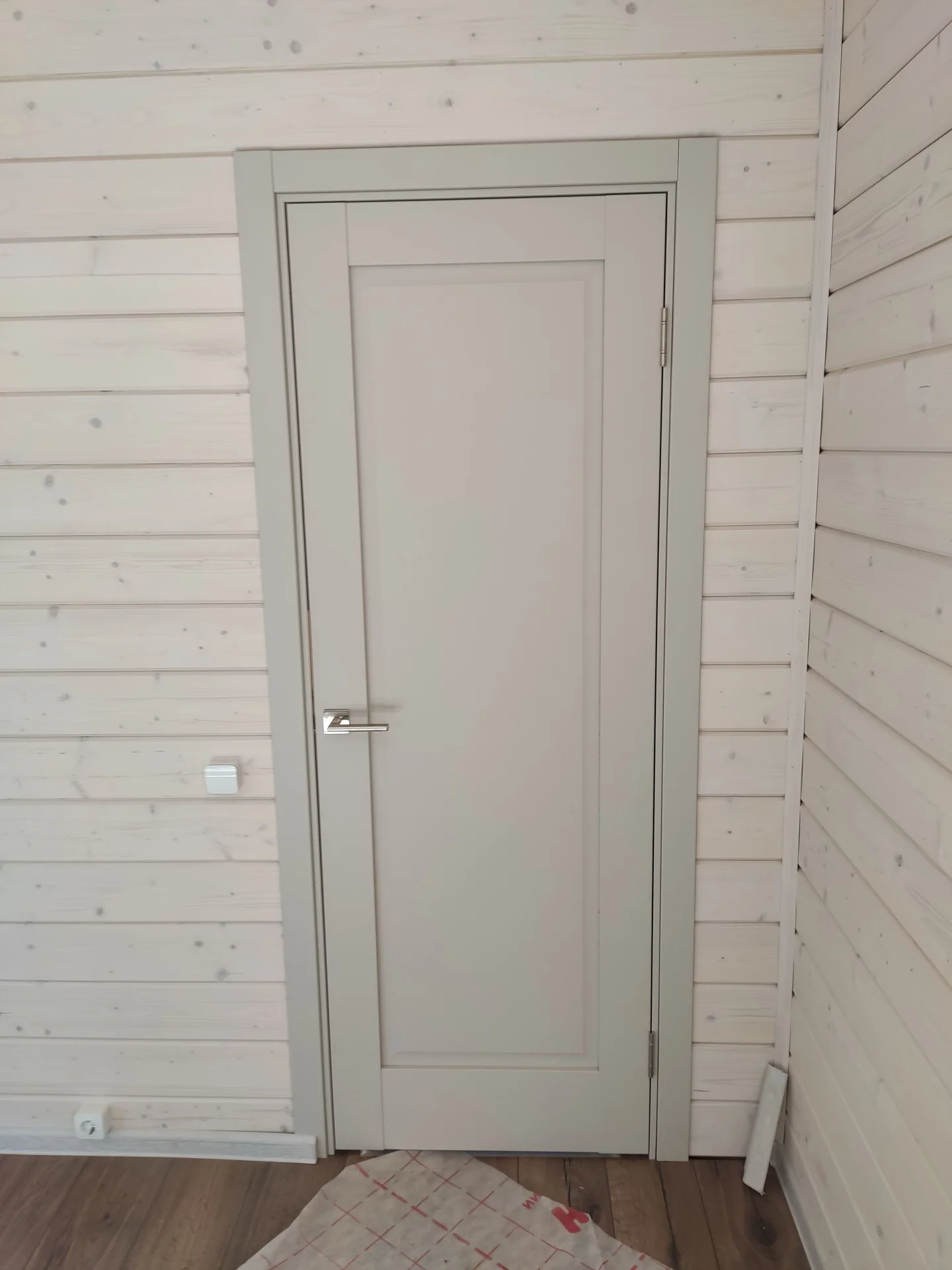 Установка межкомнатных дверей - миниатюра 17