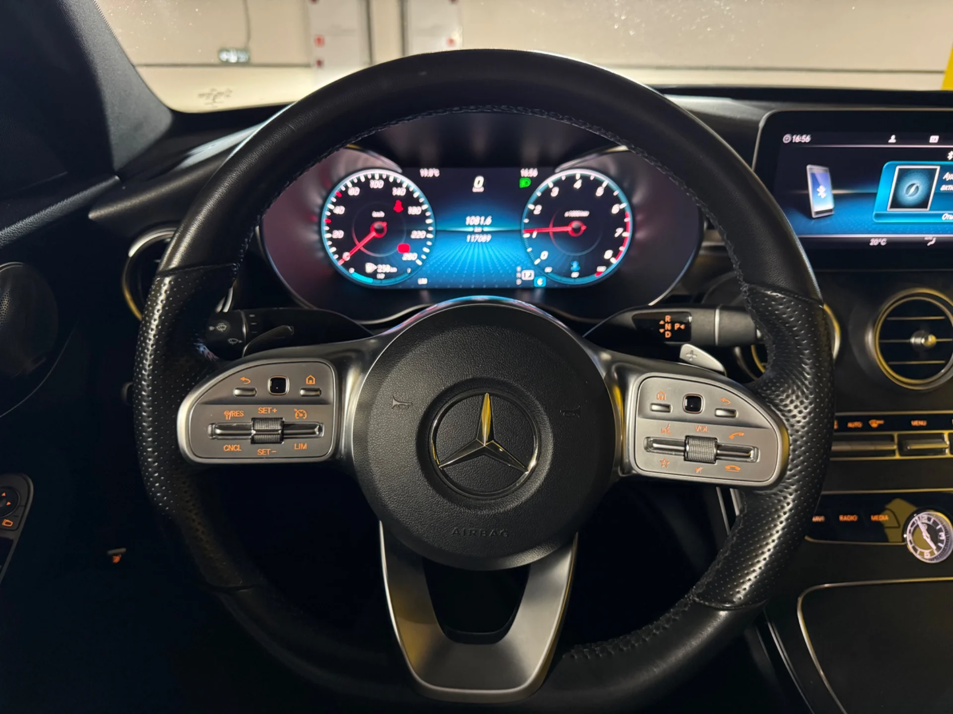 Mercedes-Benz - миниатюра 11