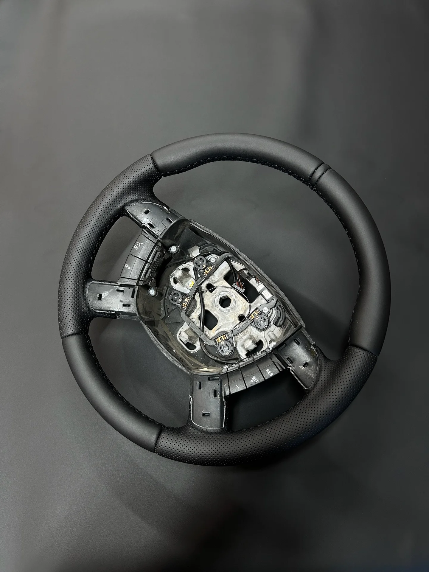Руль ford focus 2 круиз - миниатюра 8