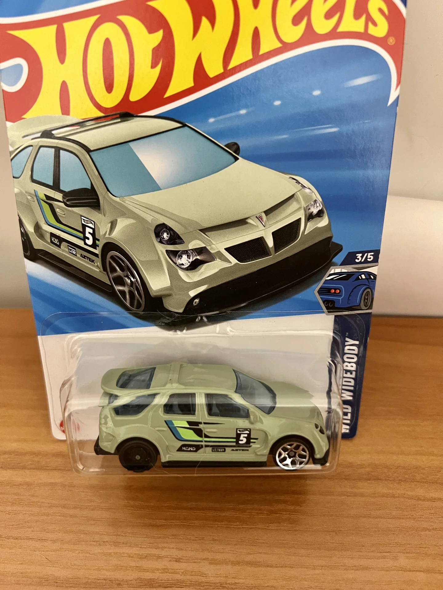 Hot Wheels Pontiac Aztek - миниатюра 2