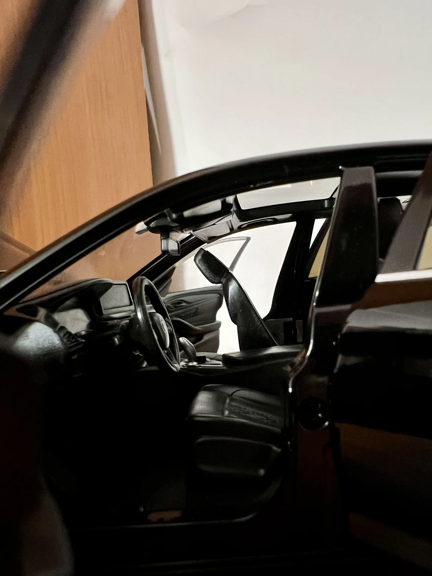 1:18 BMW 5 G30 - миниатюра 8