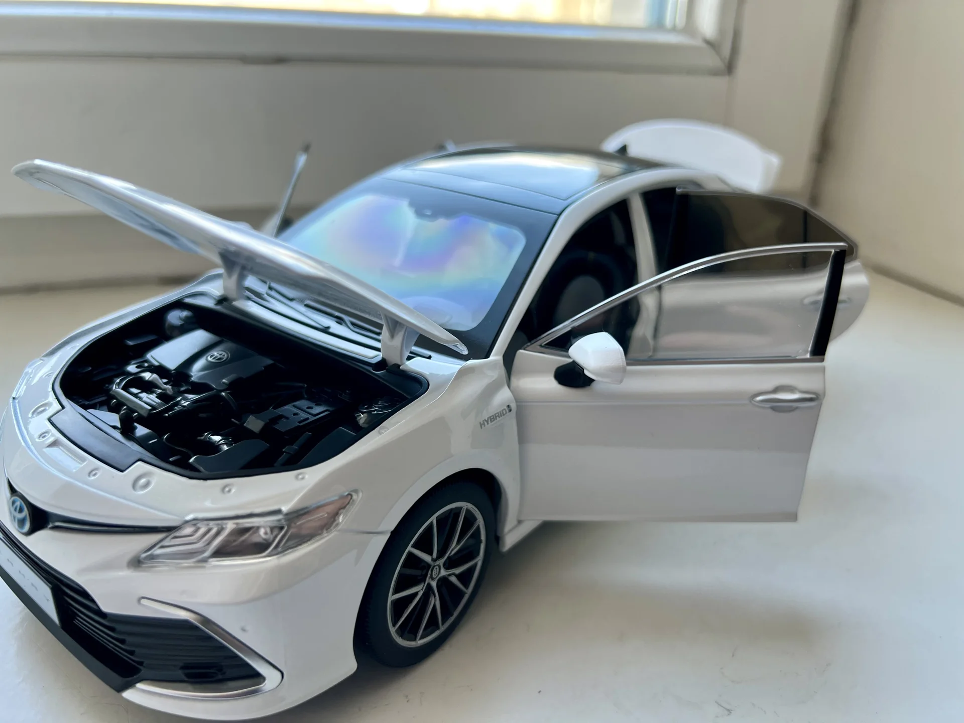 1:18 Toyota Camry - миниатюра 7