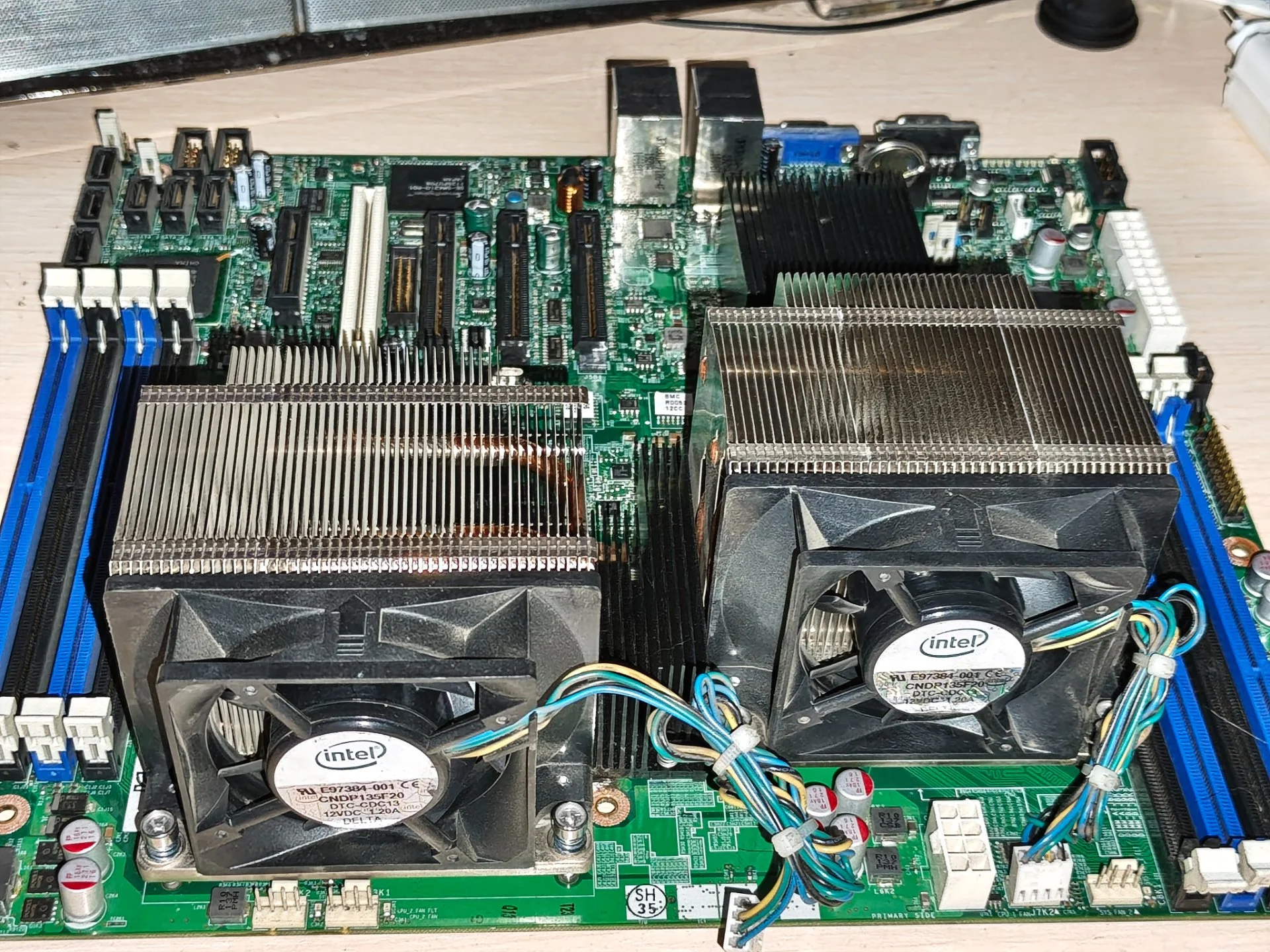 Материнская Плата E25124 Intel i5500 Dual Socket 1366 8DDR3 6SATAII 3PCI-E8x 2.0 PCI-E4x PCI SVGA - миниатюра 5