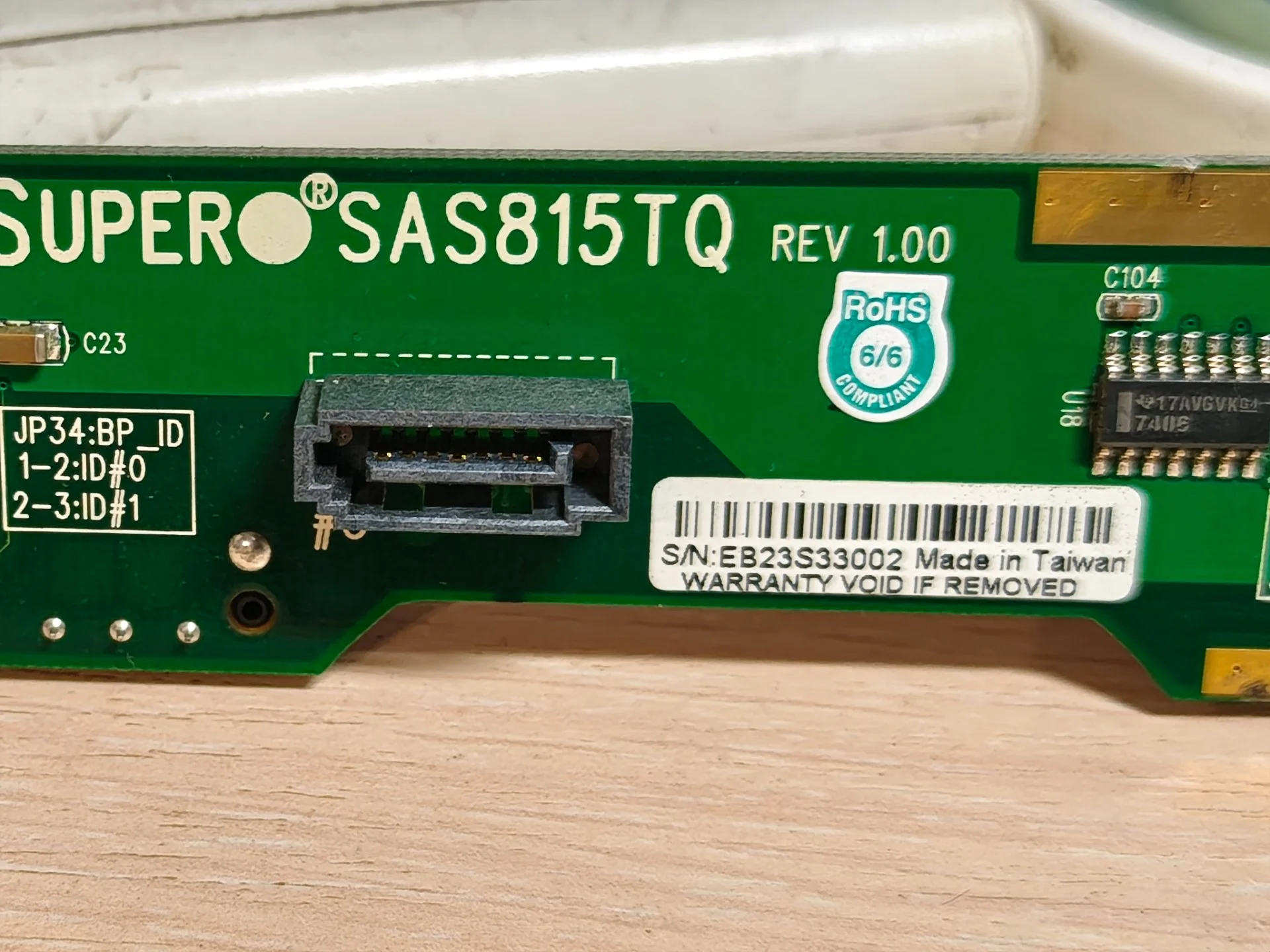 Объединительная плата SuperMicro BPN-SAS-815TQ 4х12Gbps Backplane Support 4x3.5 SAS3SATA3 HDDSSD - миниатюра 2