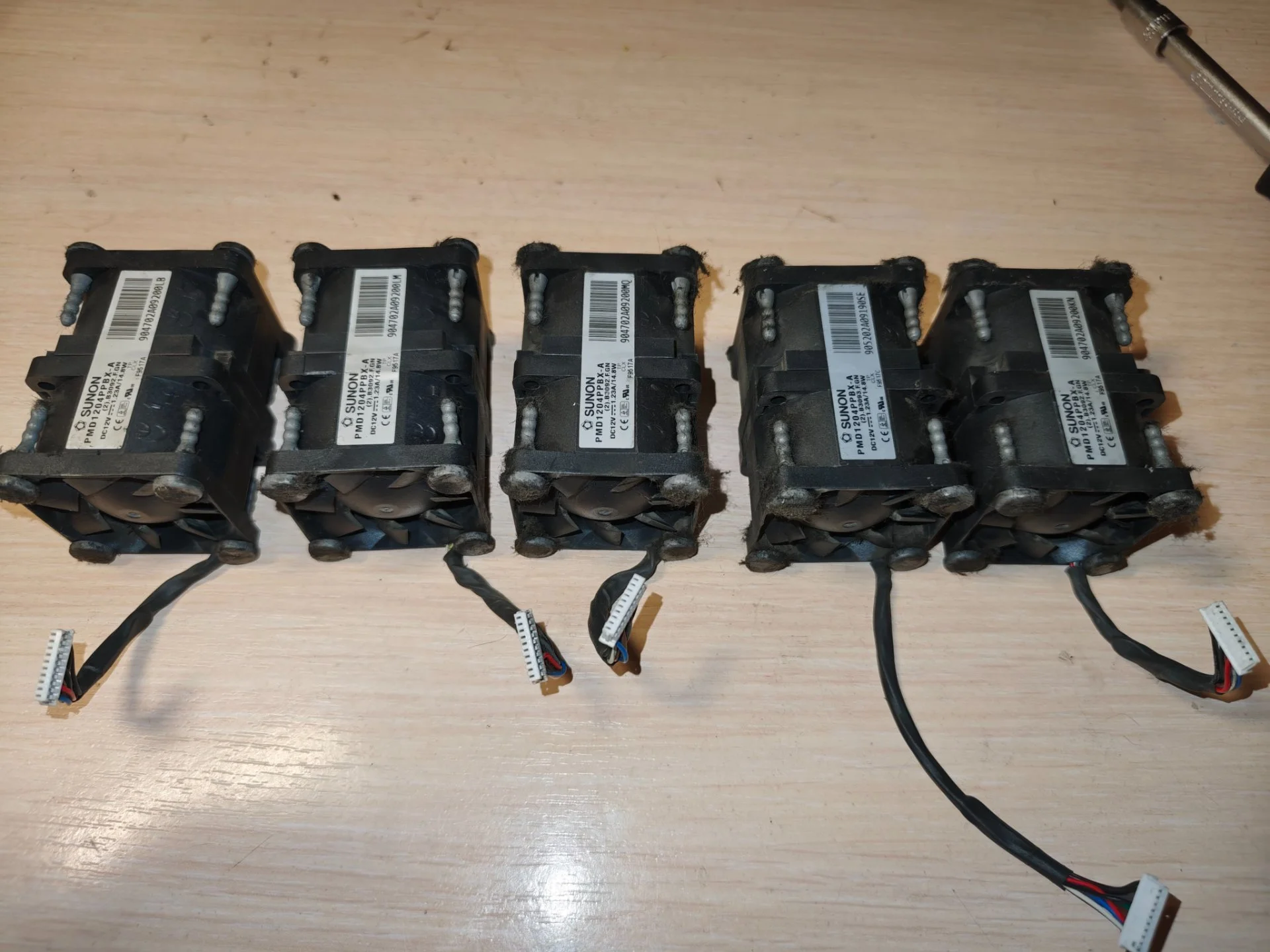 Вентилятор серверный Sunon PMD1204PPBX-A - изображение 1