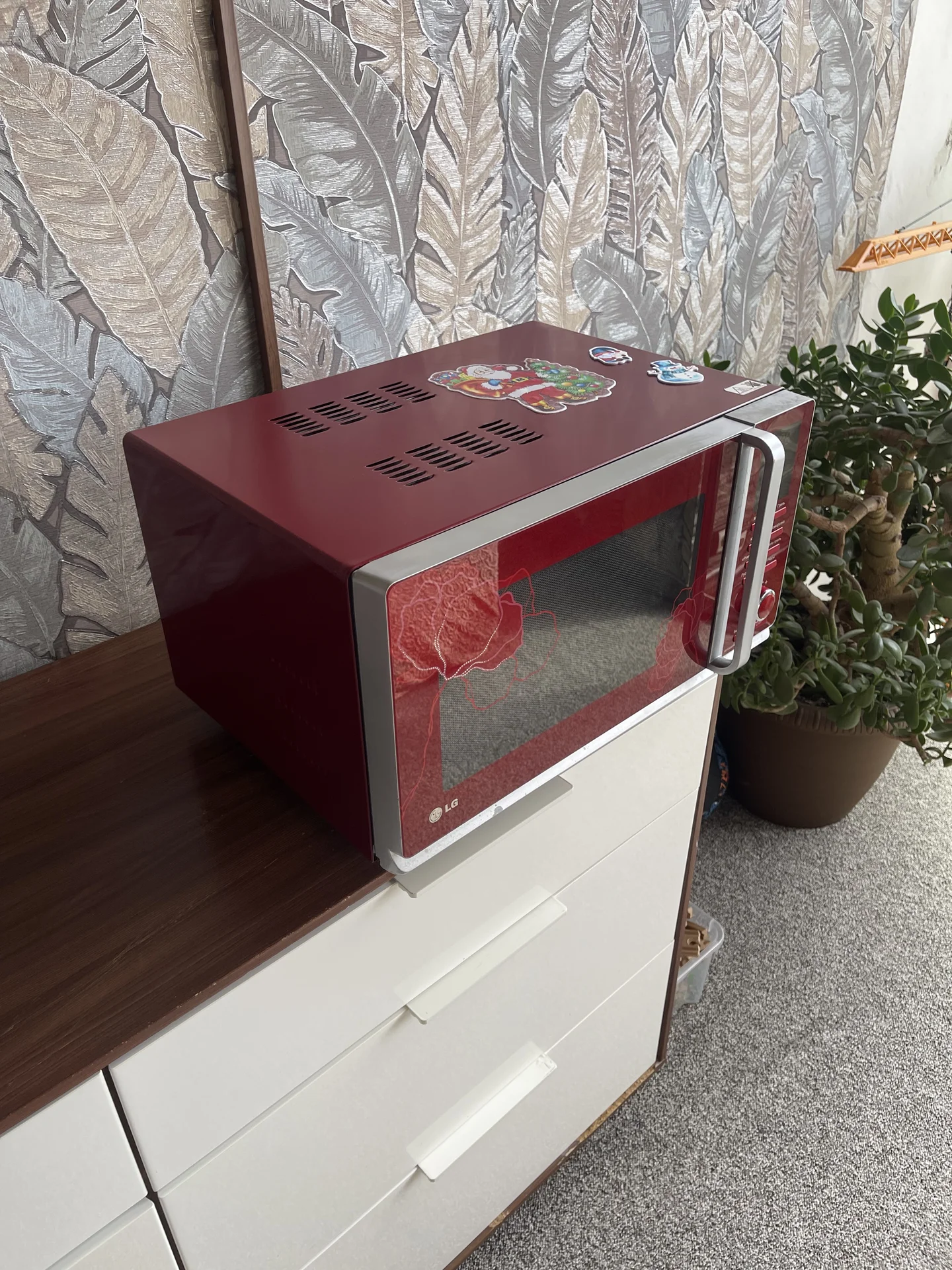 Микроволновая печь LG - миниатюра 2