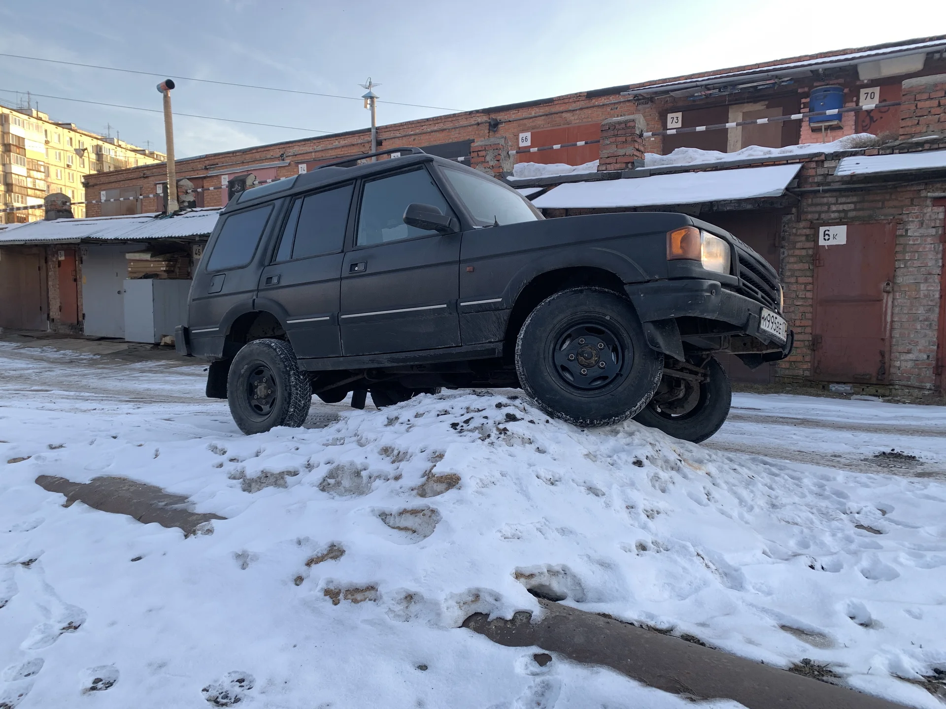 Land Rover Discovery 1 - миниатюра 18