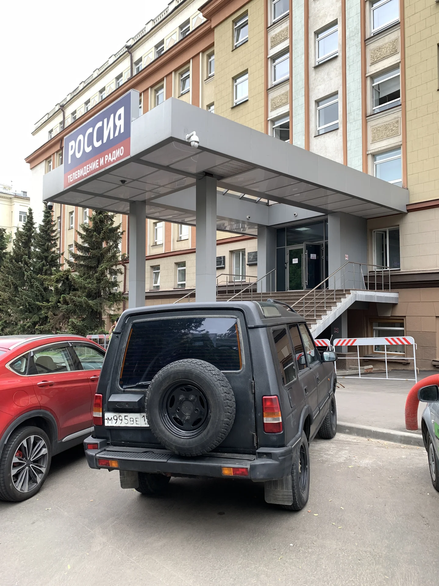 Land Rover Discovery 1 - миниатюра 27