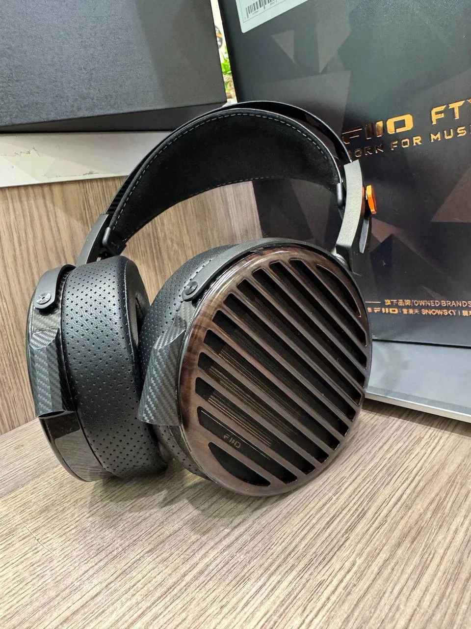 Наушники Fiio-F17 Born - миниатюра 11