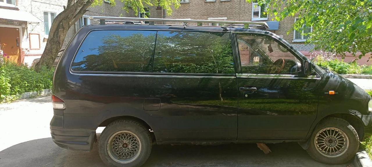 Продаю nissan largo - миниатюра 2