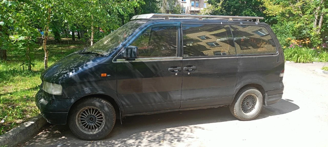 Продаю nissan largo - миниатюра 5