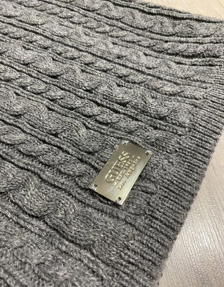 Снуд Guess/Оригинал - миниатюра 3
