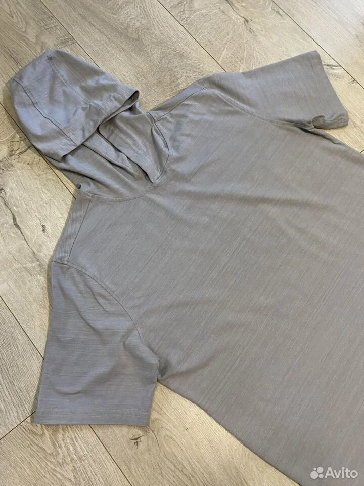 Футболка с капюшоном «Under Armour»/L/Оригинал - миниатюра 2