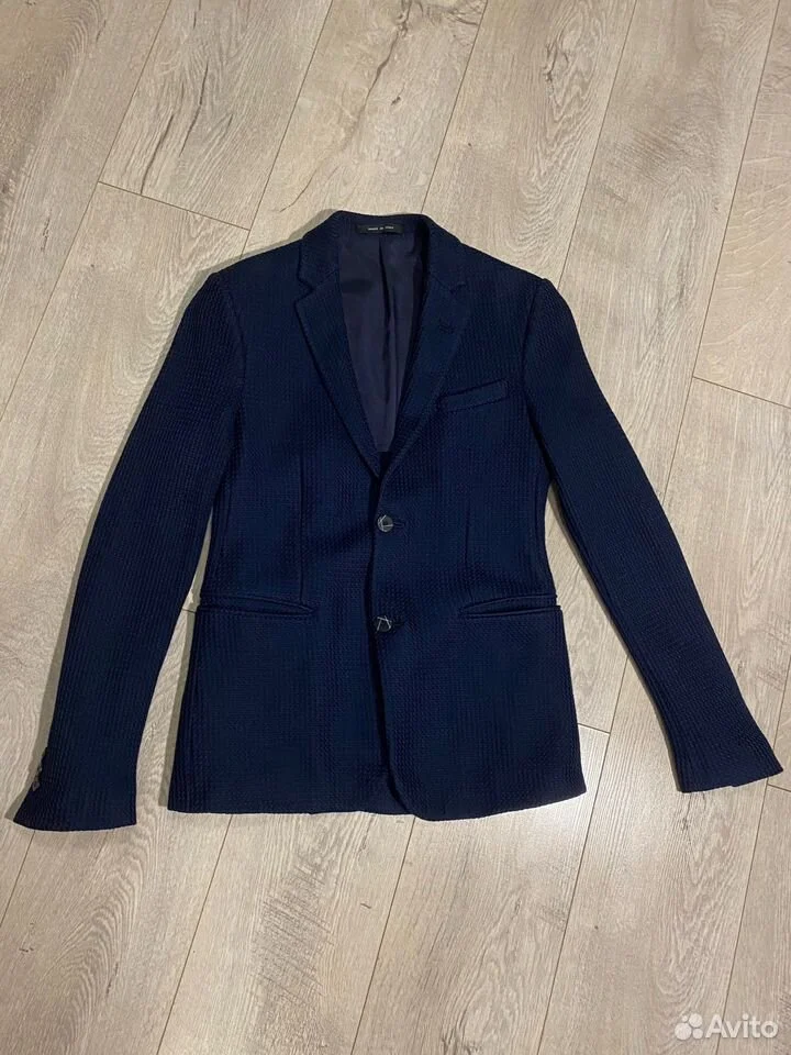 Пиджак «Emporio Armani»/p.48/Оригинал - изображение 1