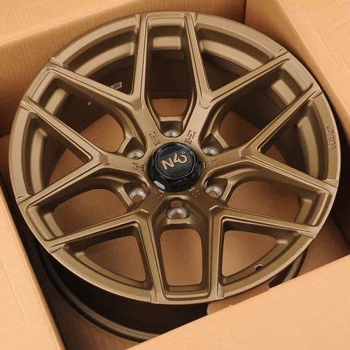 Диски R17 6x139.7 - изображение 1