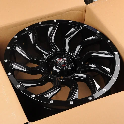 Диски R20 6x139.7 - изображение 1