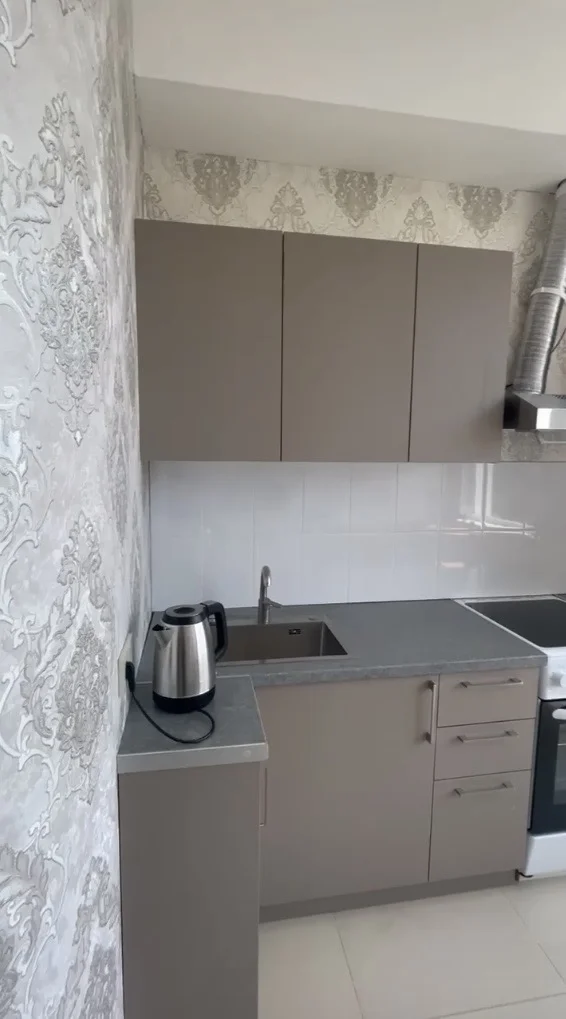 Продается квартира в центральном районе Сочи Ареда - миниатюра 4