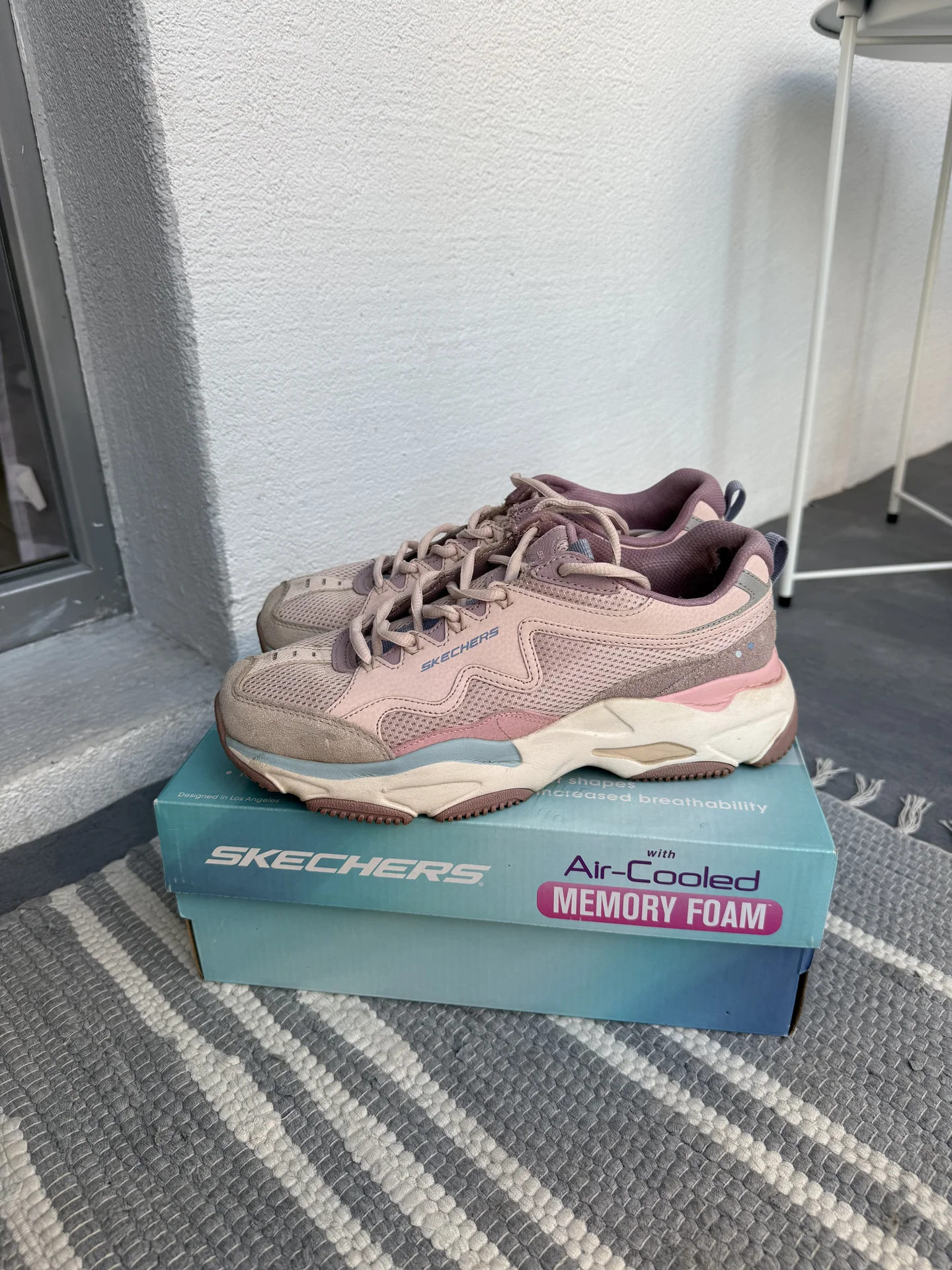Кроссовки skechers - миниатюра 2