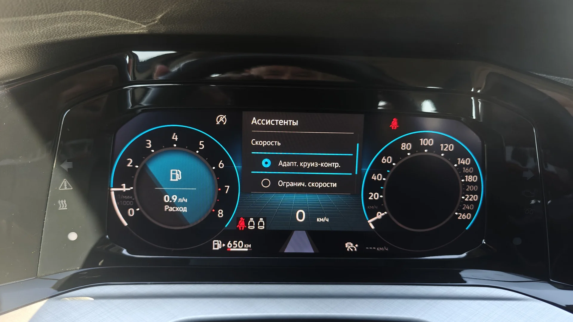 VOLKSWAGEN GOLF 8 2021 - миниатюра 12